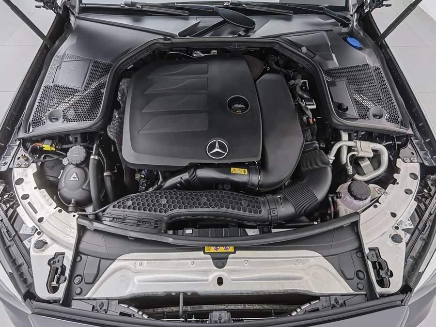 Mercedes-Benz C-Class 2022 рестайлинг C 260 Купе