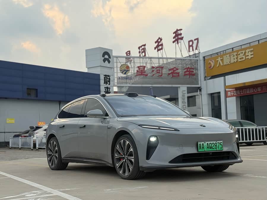 Nio ET5T