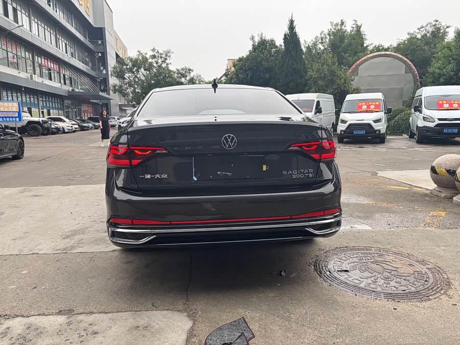Volkswagen Sagitar