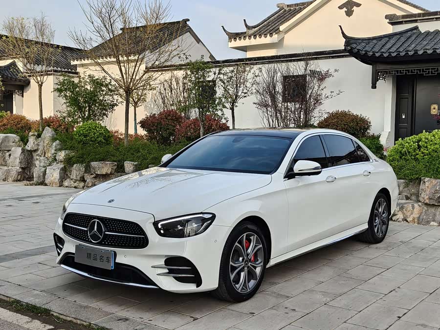 Mercedes-Benz E-Class 2023 E 300 L спортивно-люксовая