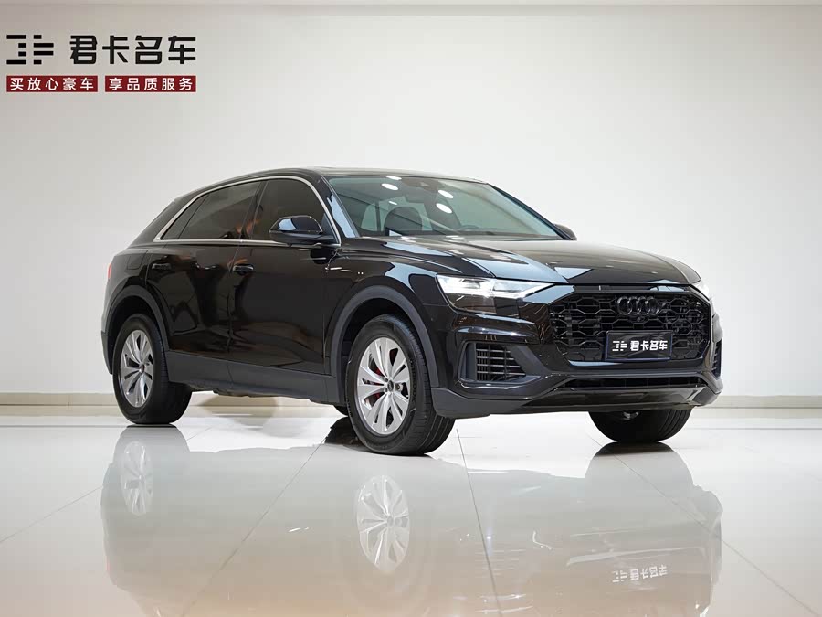 Audi Q8 55 TFSI Premium Dynamic