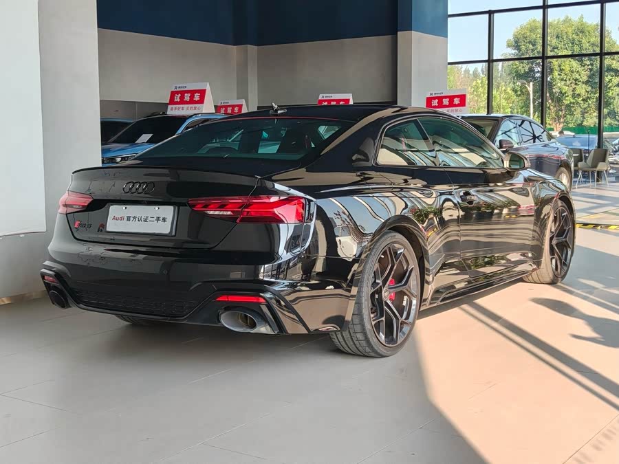 Audi RS 5