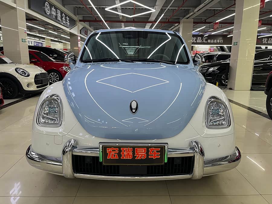 Great Wall ORA Ballet Cat 401 km Nutcracker Edition