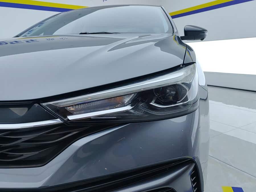 Roewe i5 2021