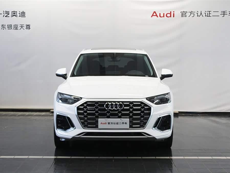 Audi Q5L 40 TFSI Style Sport