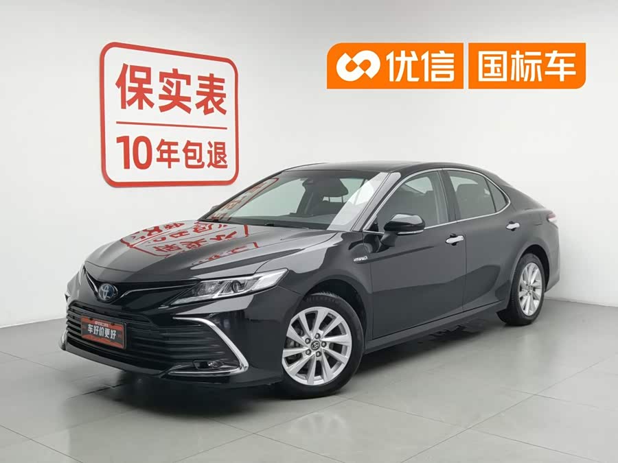 Toyota Camry 2021 Гибрид 2.5HG Luxury