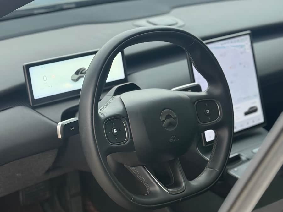Nio ET5T