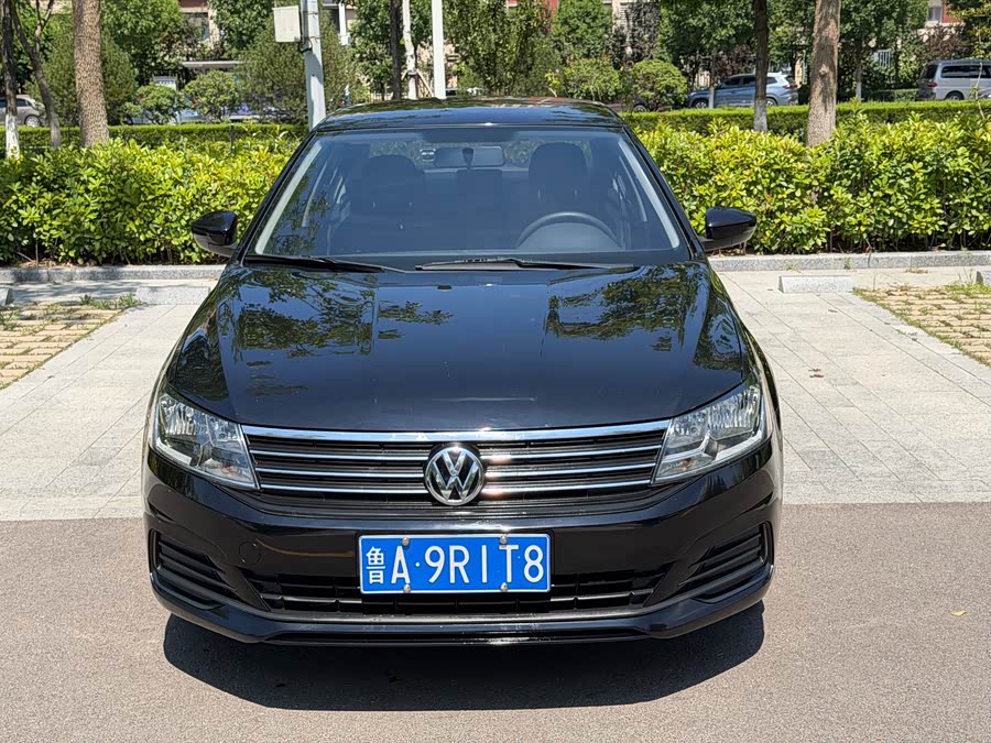 Volkswagen Lavida 1.5 AT Fashion