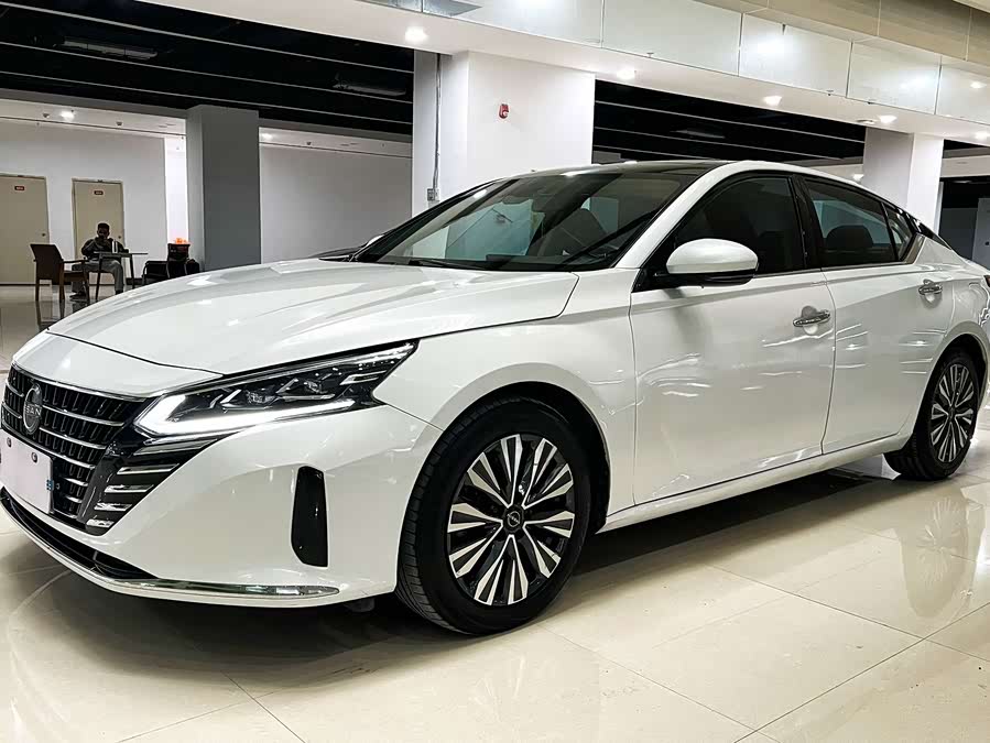 Nissan Teana 2.0 XL Comfort