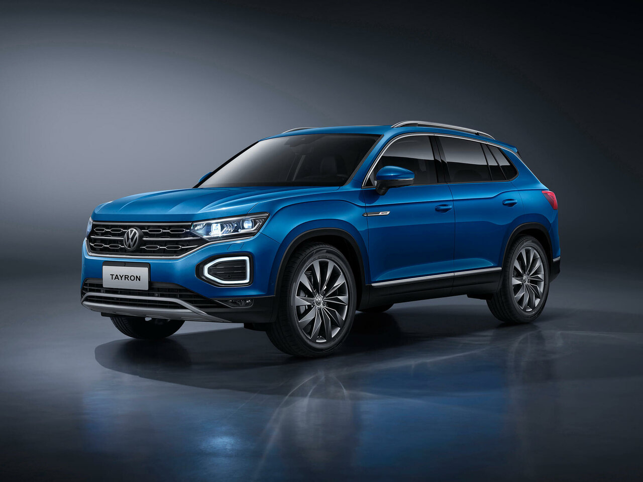 Что привезти из Китая: пять автомобилей для разных задач