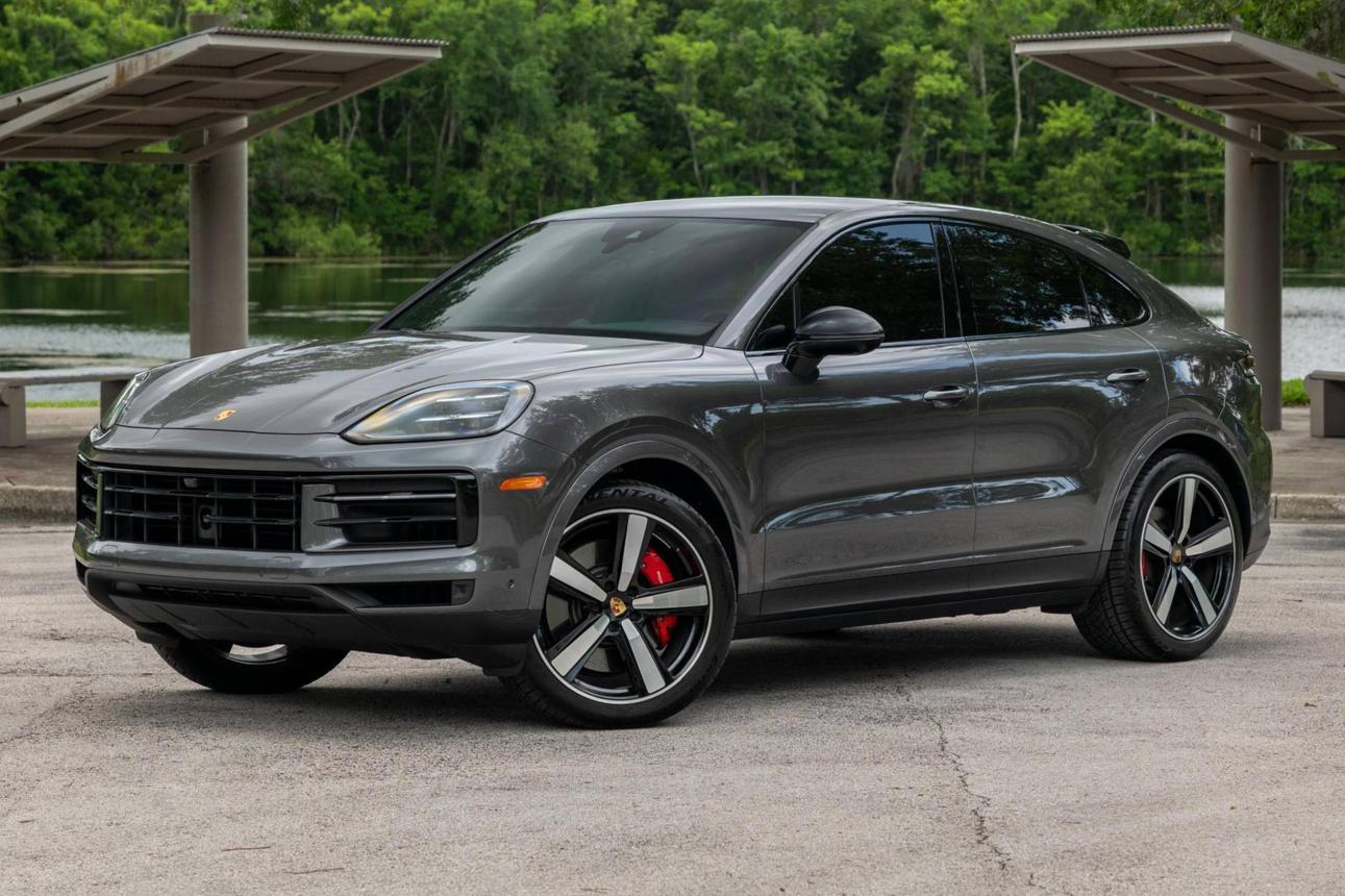 Porsche Cayenne Coupé с доставкой из Европы, поставки авто из-за границы под ключ для дилеров и частных клиентов 