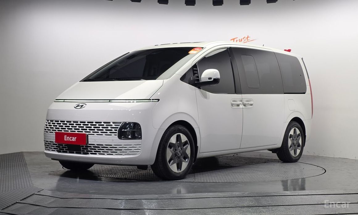 Hyundai Staria 2022