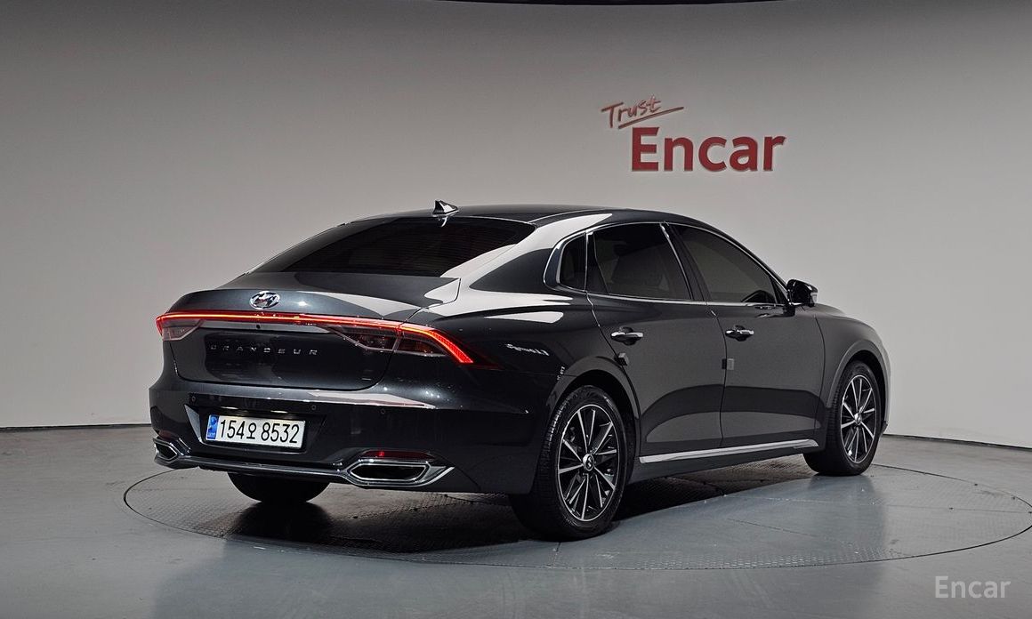 Hyundai Grandeur 2022