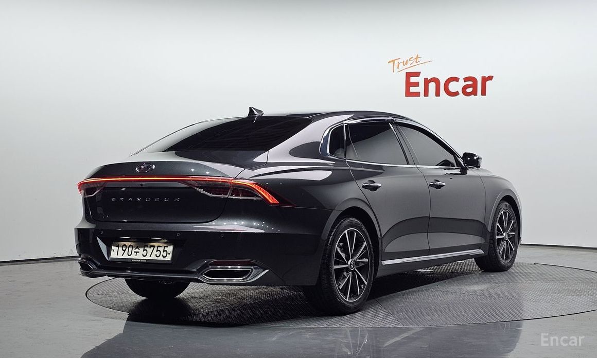 Hyundai Grandeur 2020