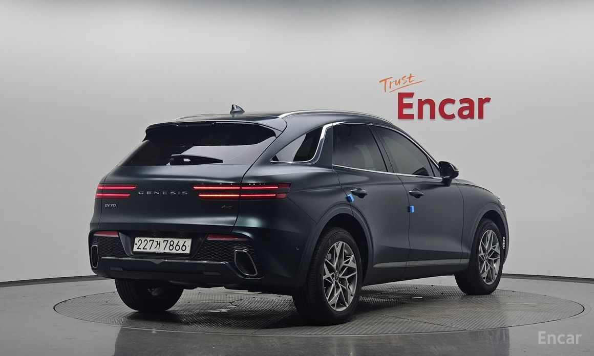 Genesis GV70 2023