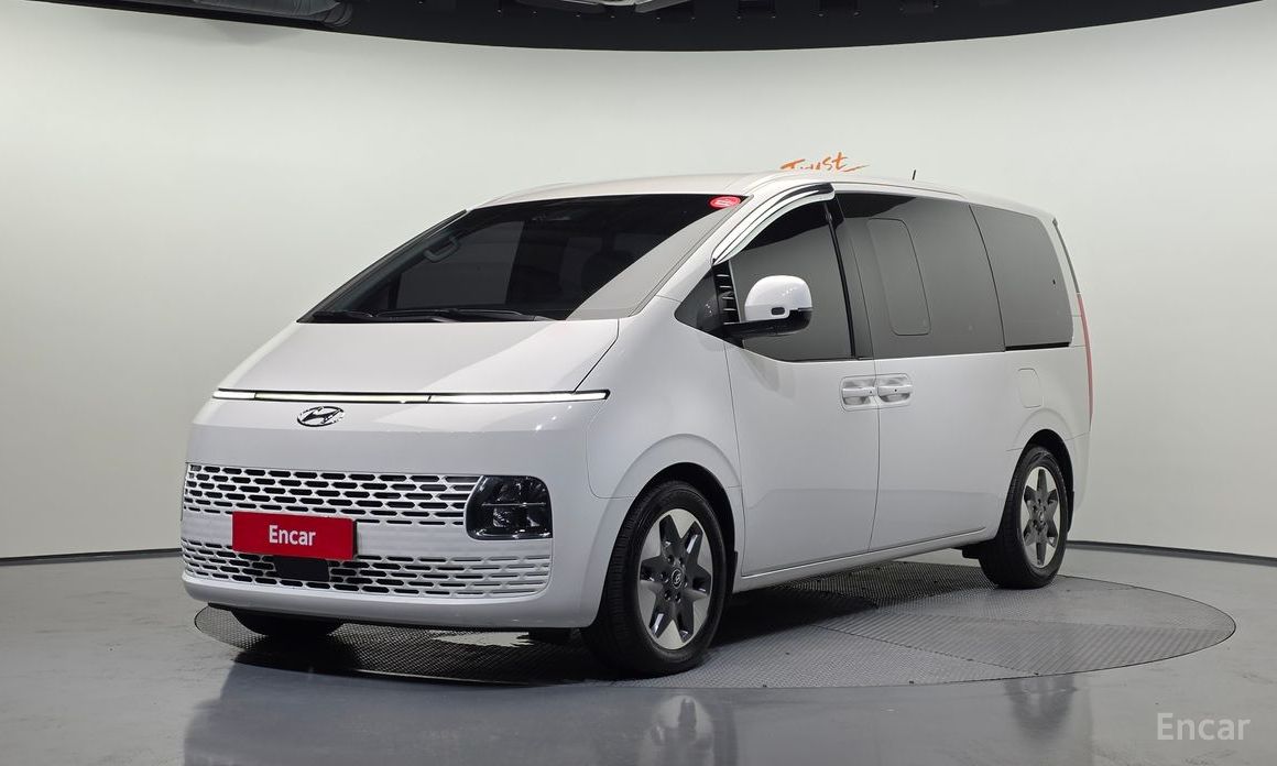 Hyundai Staria 2022