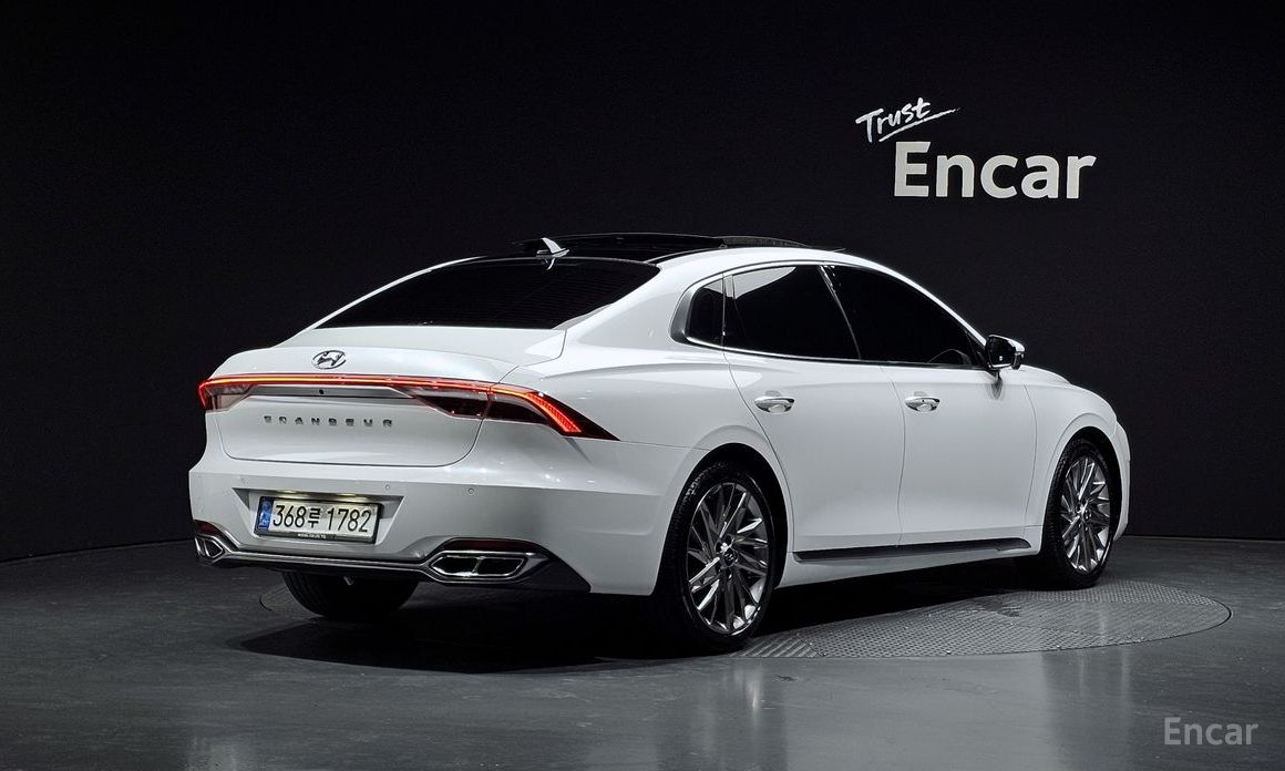 Hyundai Grandeur 2020