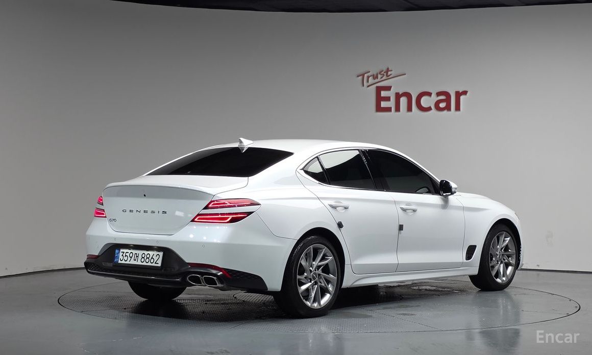 Genesis G70 2022