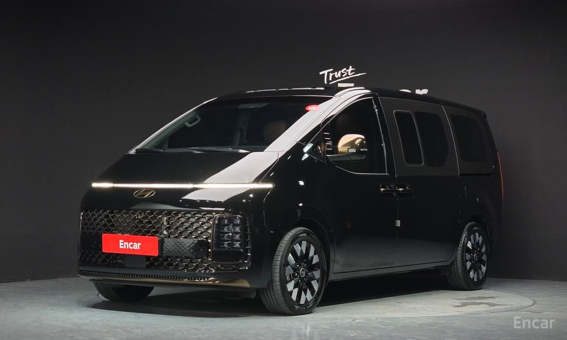 Hyundai Staria 2025