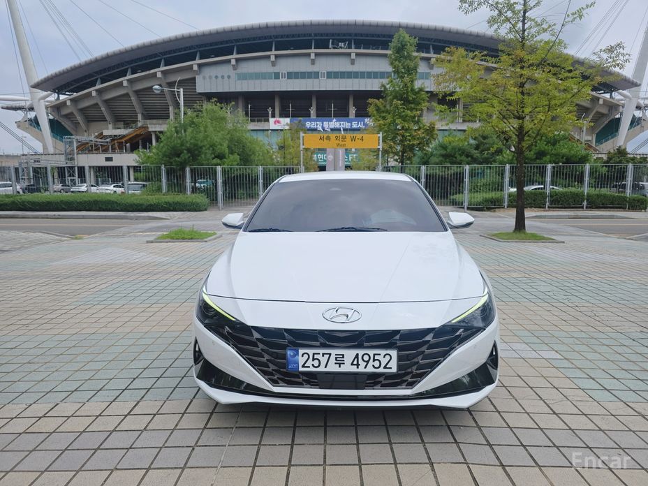 Hyundai AVANTE 2023