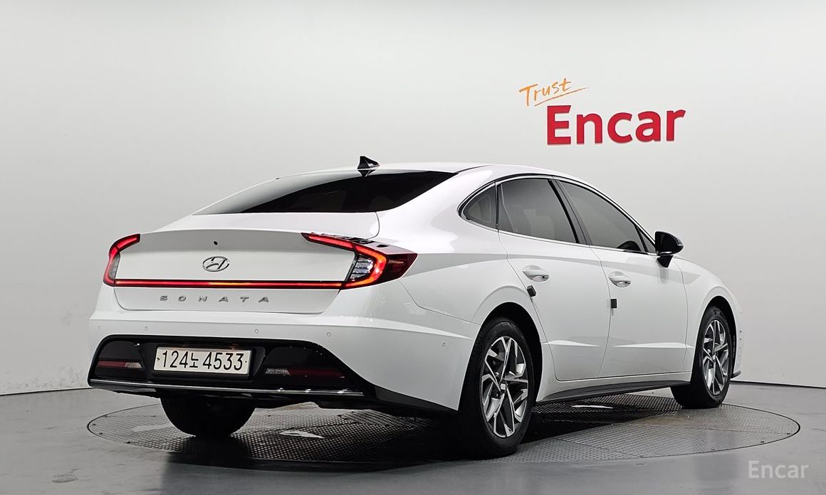 Hyundai Sonata 2022
