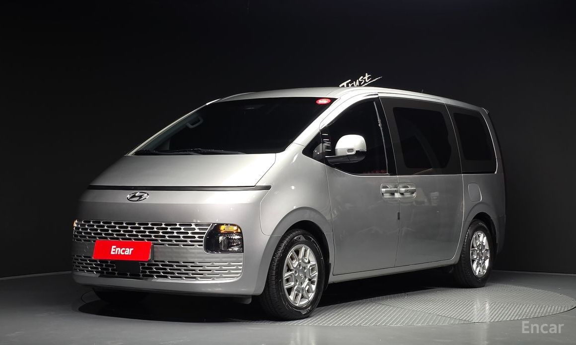 Hyundai Staria 2023