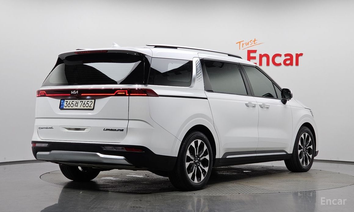 Kia Canival 2021