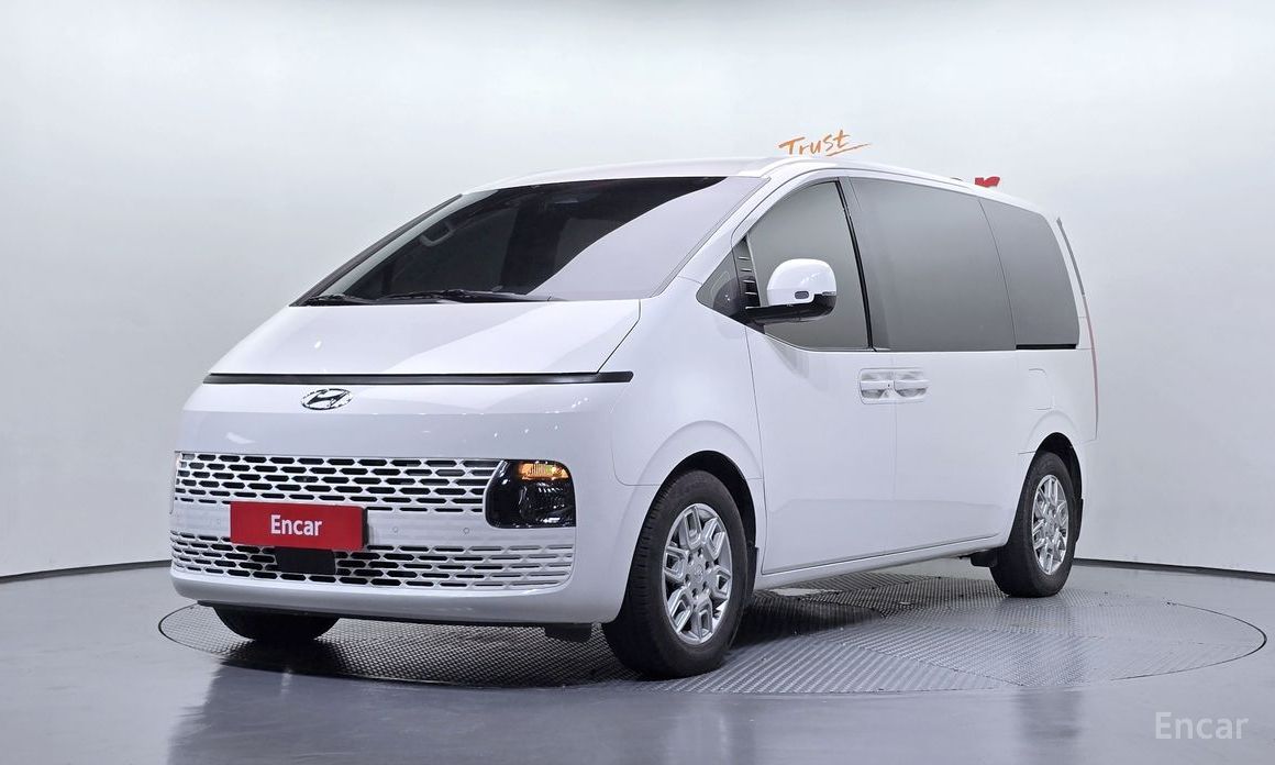 Hyundai Staria 2023