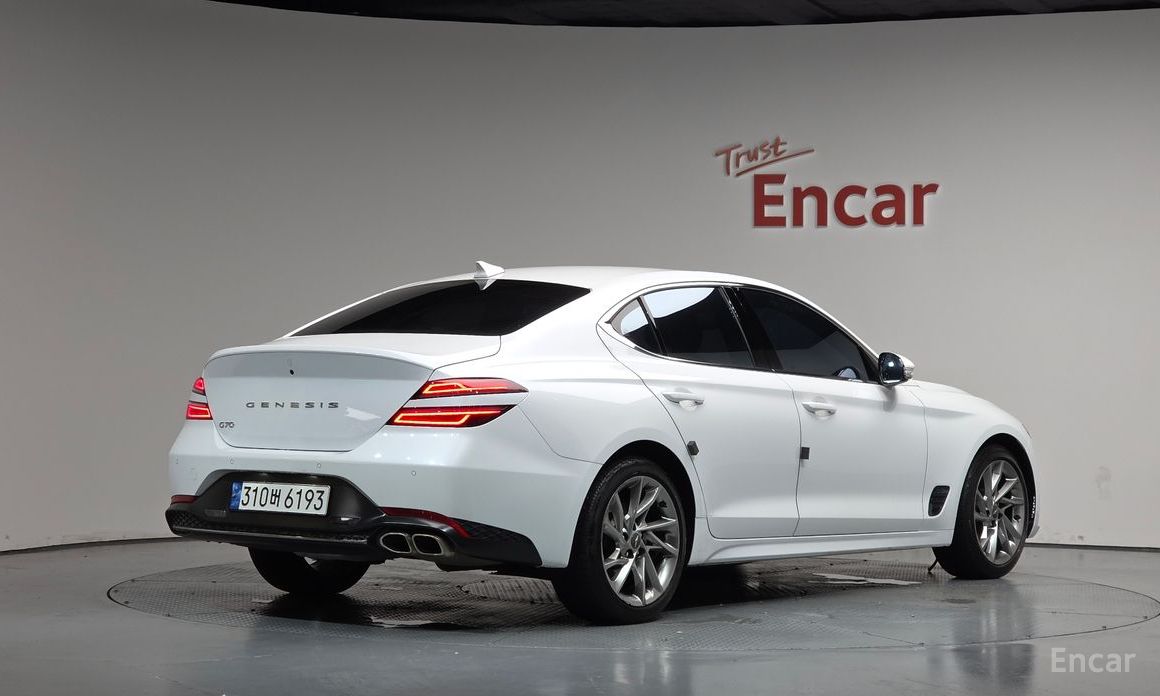Genesis G70 2023