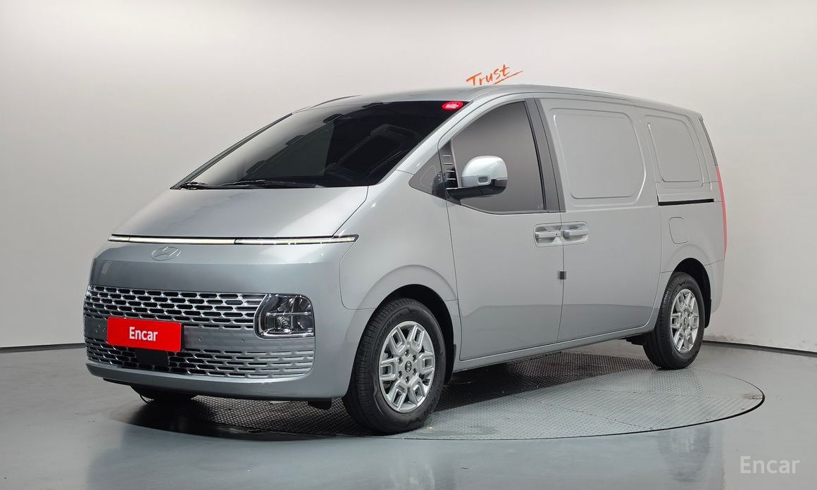Hyundai Staria 2025