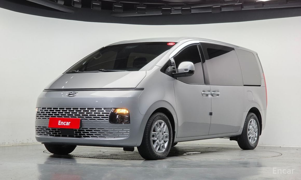 Hyundai Staria 2022