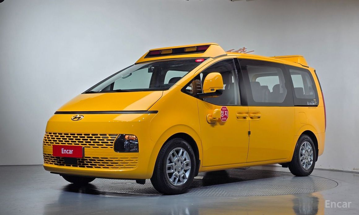 Hyundai Staria 2022