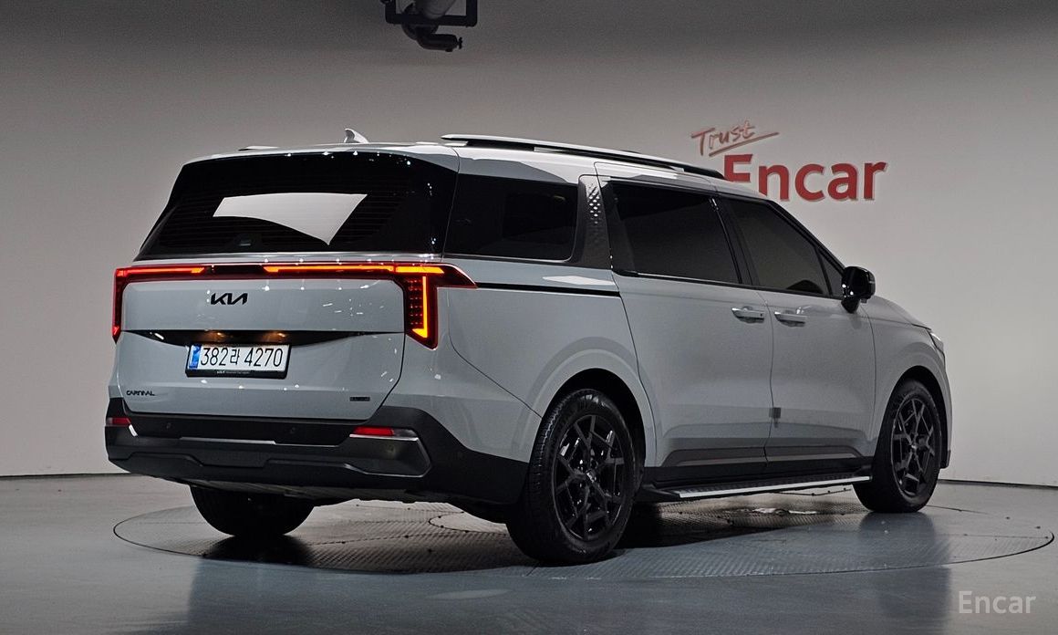 Kia Canival 2025