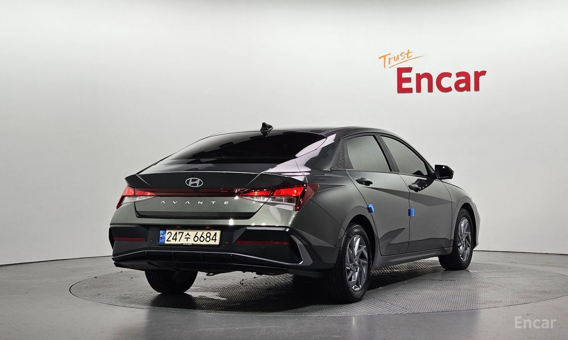 Hyundai AVANTE 2024