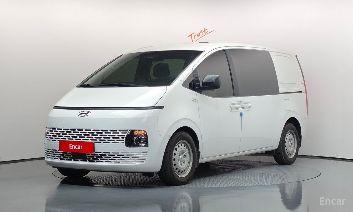 Hyundai Staria 2023