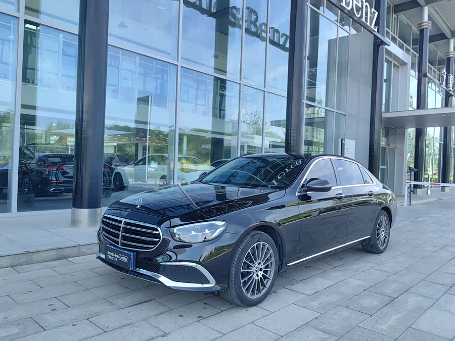 Mercedes-Benz E-Class E 260 L