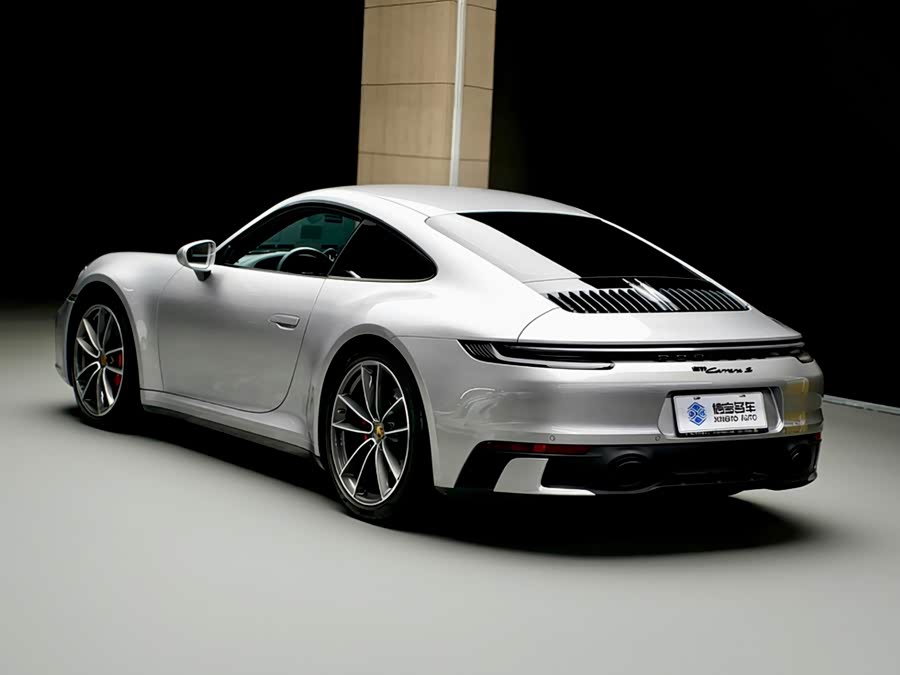 Porsche 911 Carrera