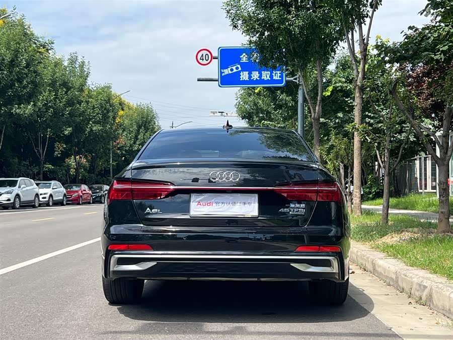 Audi A6L 45 TFSI quattro Premium Elegant