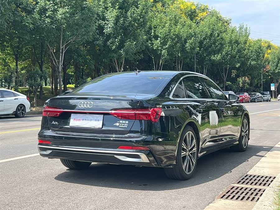 Audi A6L 45 TFSI quattro Premium Elegant