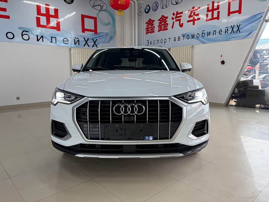 Audi Q3 35 TFSI Fashion Dynamic (1.4T)
