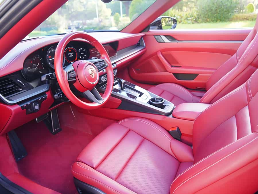 Porsche 911 Carrera