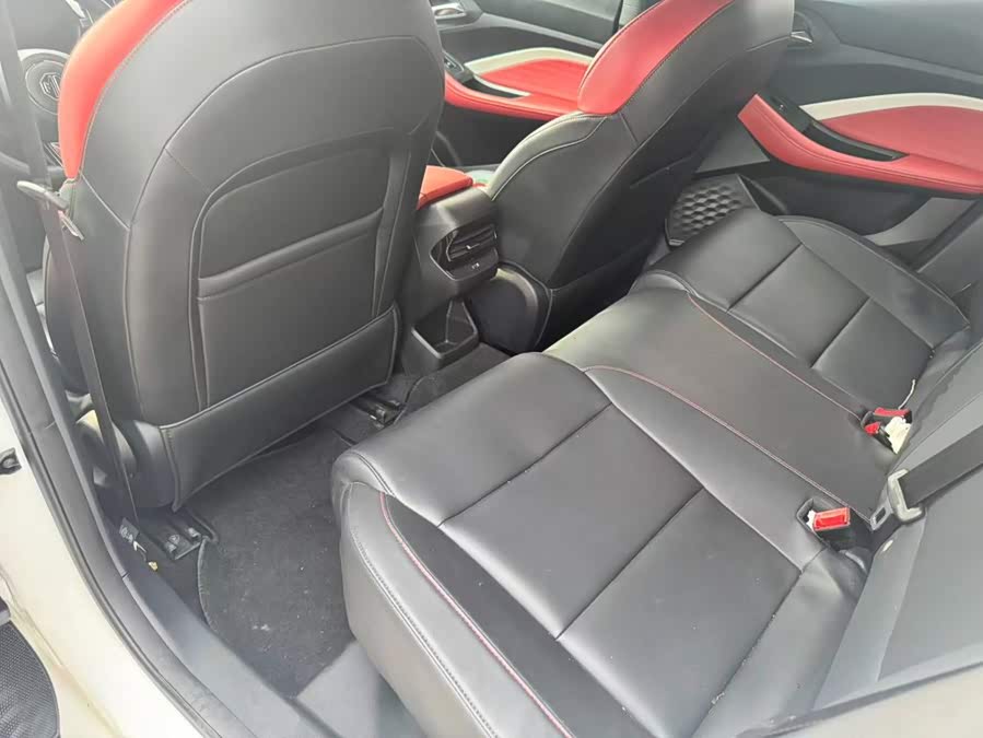 Motor MG 5