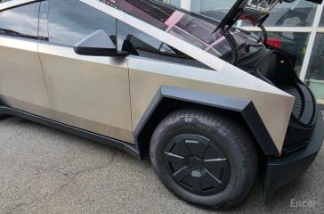 Tesla Cybertruck