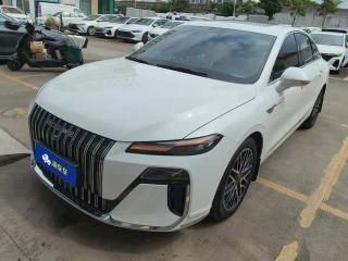 Roewe M7