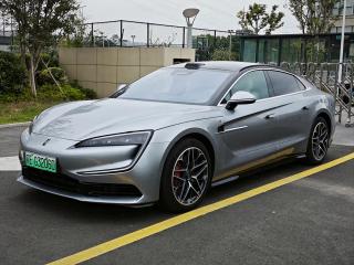 Yangwang U7