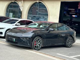 E-pi Sedan